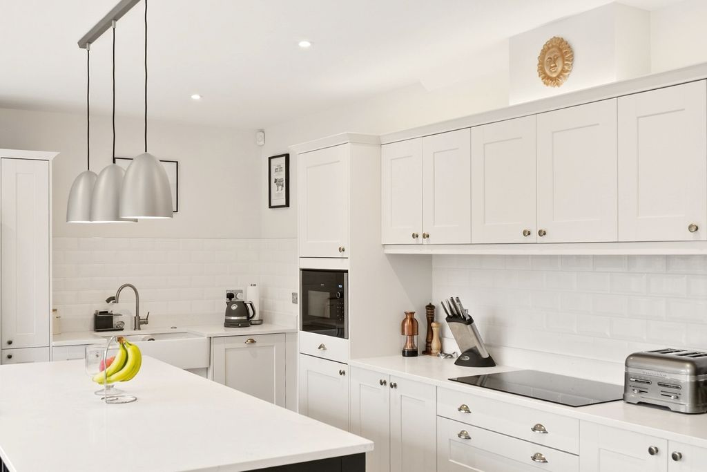 Property photo 3 of 12 Kitchen3Previousdevelopment