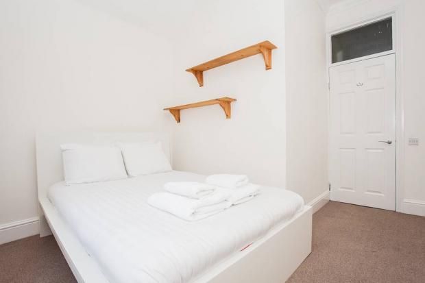 Property photo 2 of 8 081F1802-087d-4c2E-9