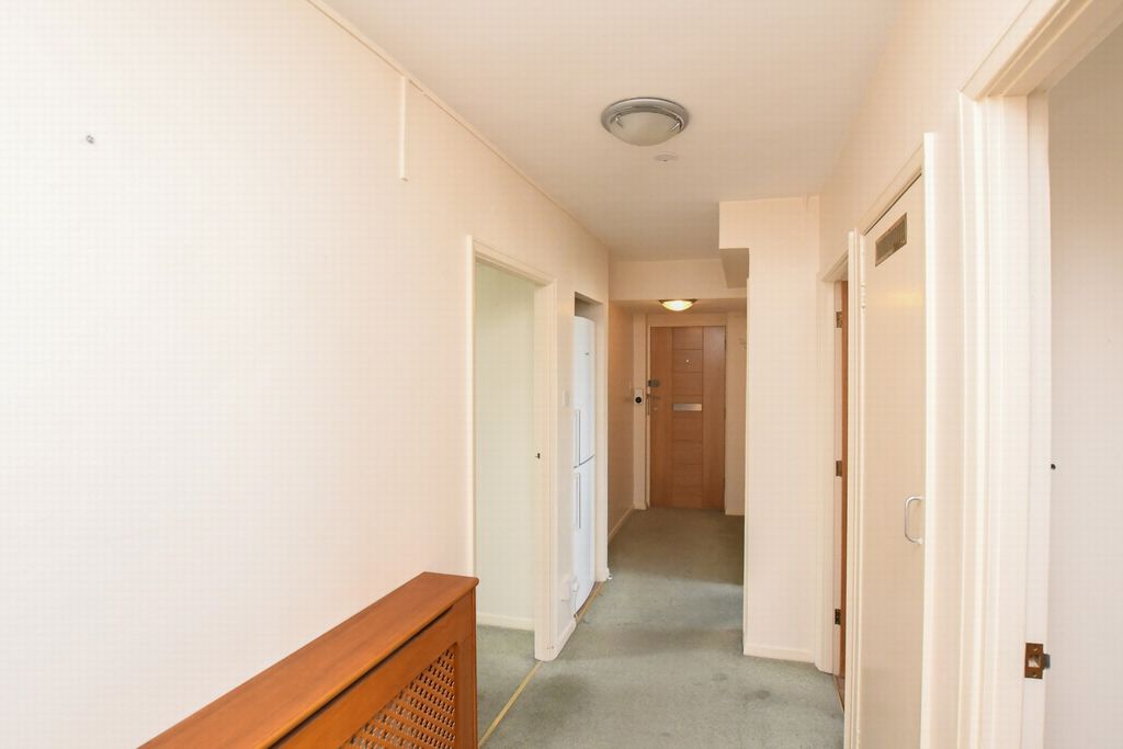 Property photo 2 of 21 Photo 6