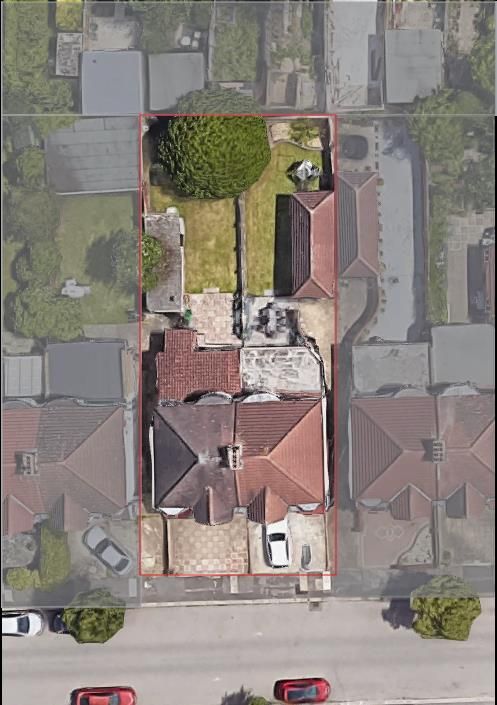 Property photo 2 of 16 Arial Danehurst.Png