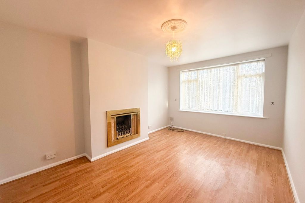 Property photo 3 of 11 Picture No. 07