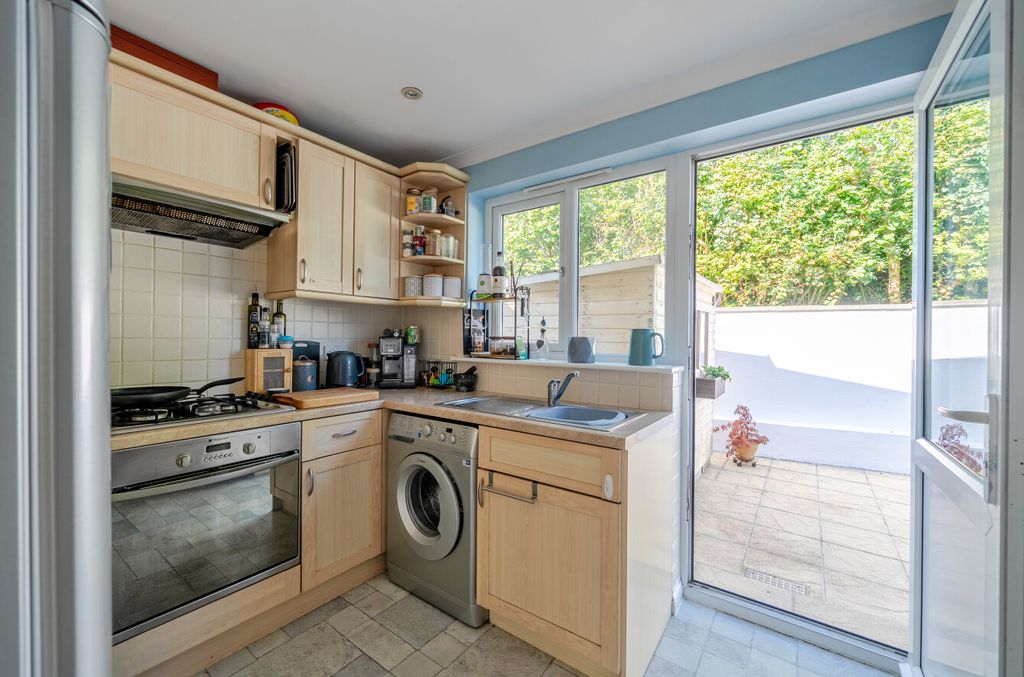 Property photo 3 of 19 1486736-12-6A4F77...