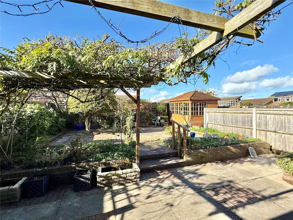 Property photo 3 of 12 Picture No. 10