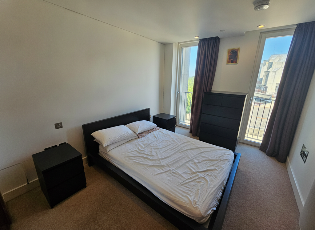 Property photo 2 of 8