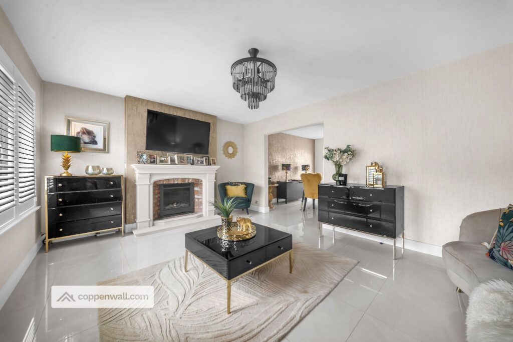 Property photo 1 of 33