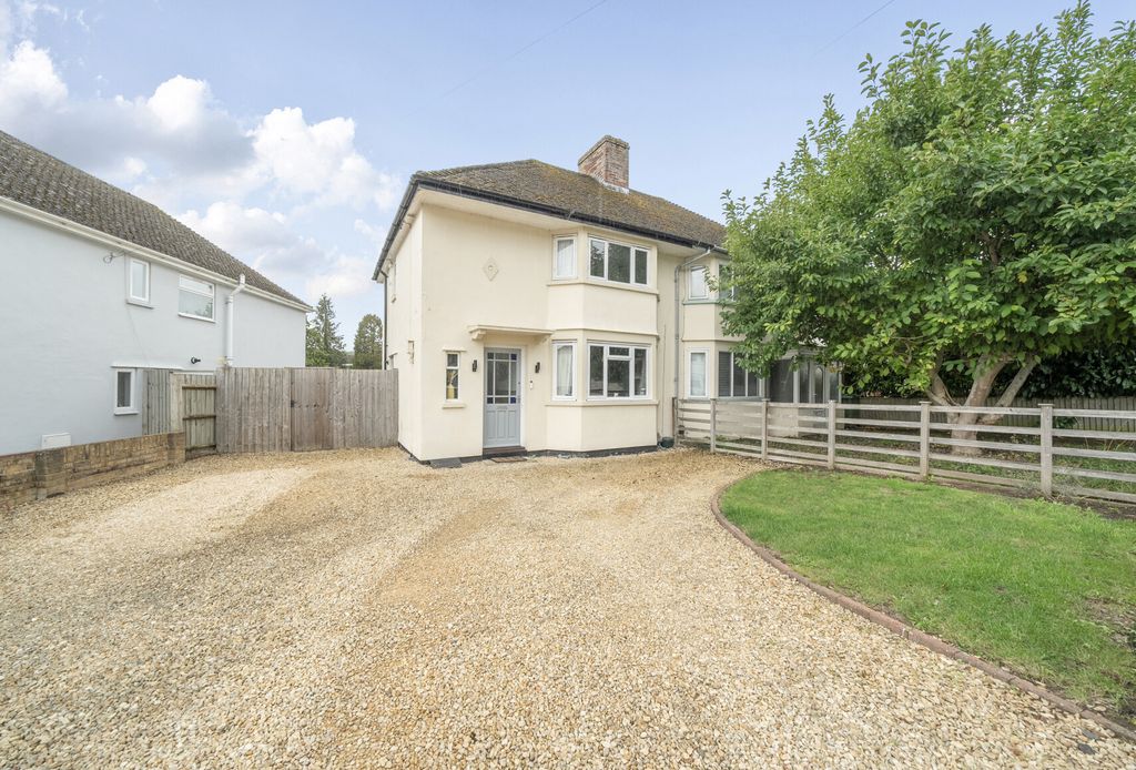 Property photo 1 of 12 1353619-1-68c1Bda...
