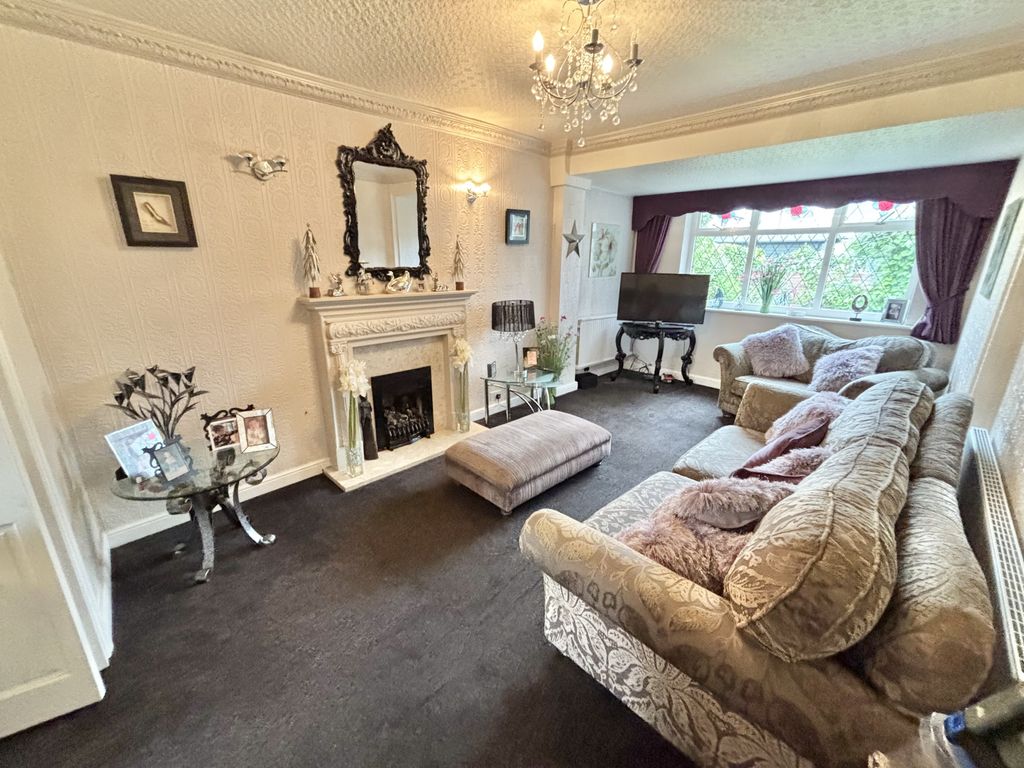 Property photo 2 of 24