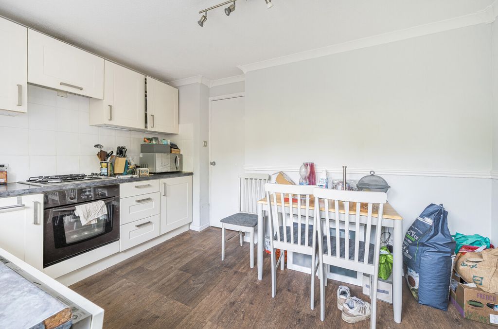 Property photo 3 of 17 1344624-14-68Af39...