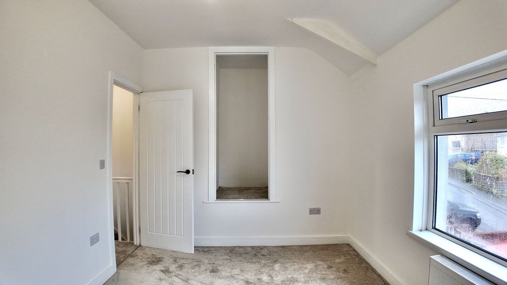 Additional image 16 of 3 bed semi-detached house for saleAlbertina Road, Newbridge NP11