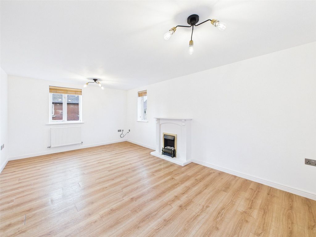 Property photo 3 of 9 Picture No. 02