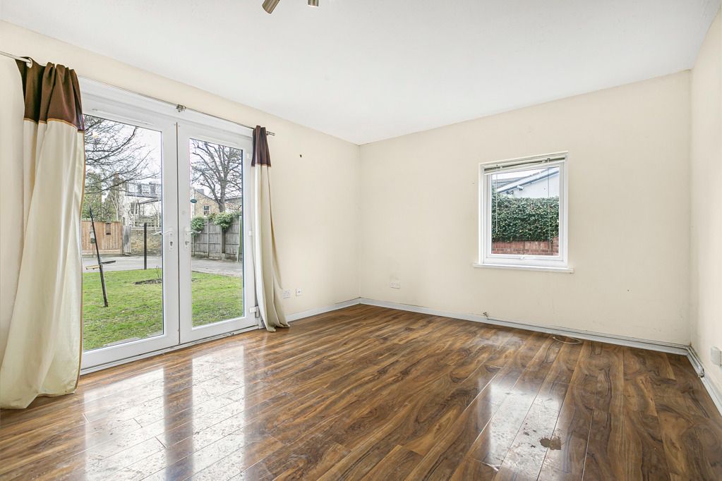 Property photo 2 of 10 Reception Room