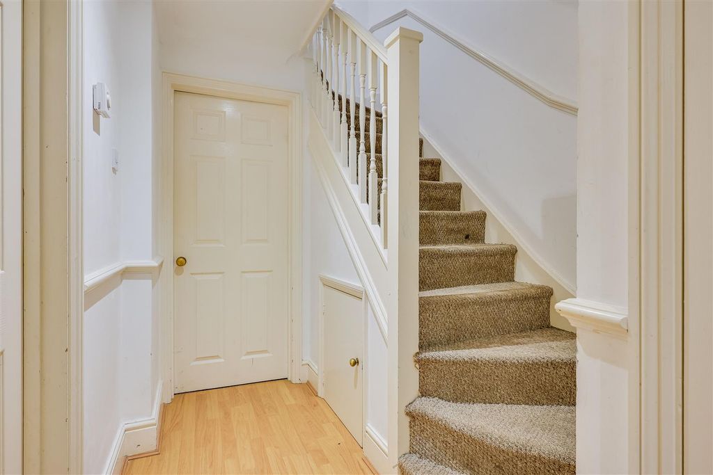 Property photo 3 of 19 Img (10).Jpg