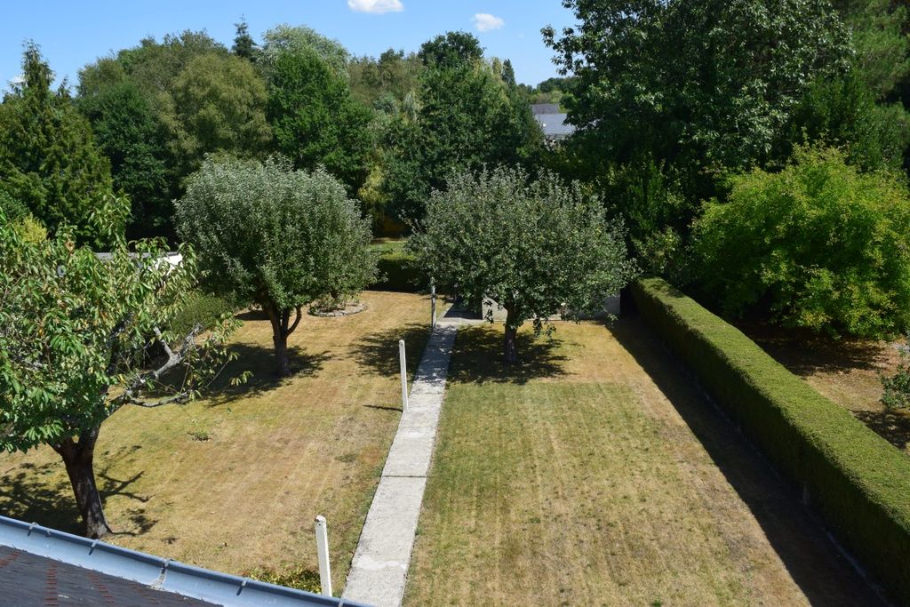 Property photo 2 of 21
