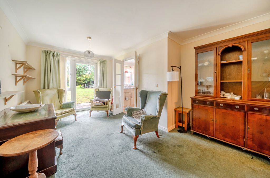 Property photo 3 of 13 1470460-6-6A1Eeb0836832