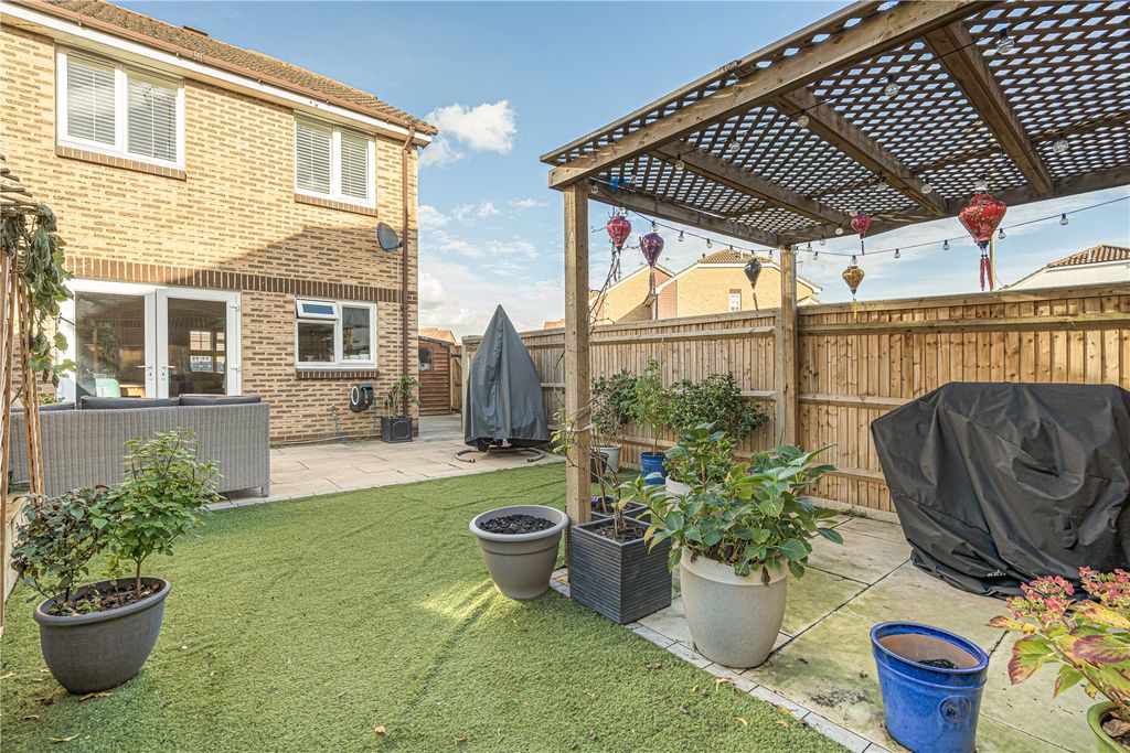 Property photo 2 of 14 Picture No. 13