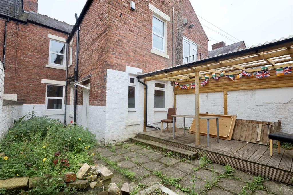 Property photo 3 of 18 936Bfbe1-3676-4B4E-9566-1D70C9F5Bf51_1_201_A.Jpeg