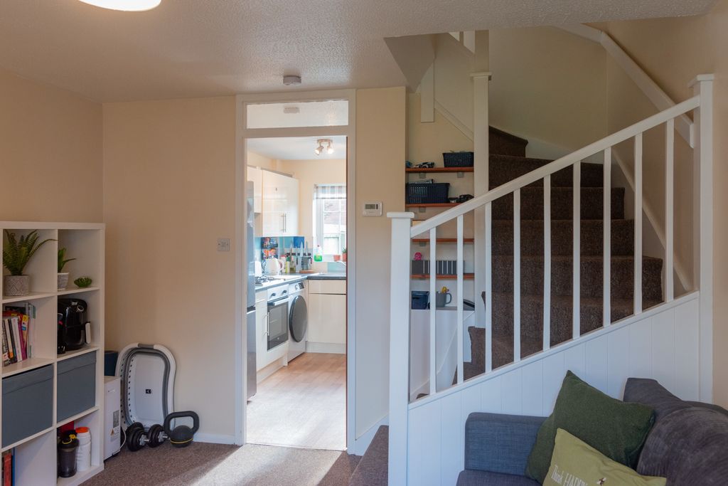 Property photo 2 of 16 Living Room