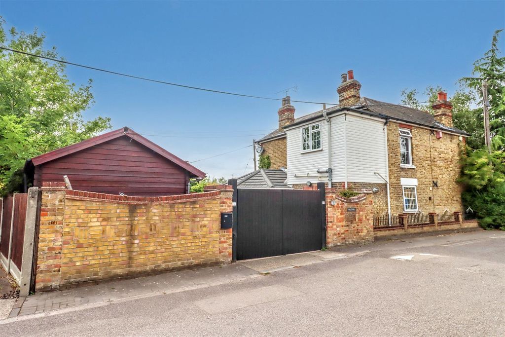 Property photo 1 of 36 Westhill Front & Side.Jpg