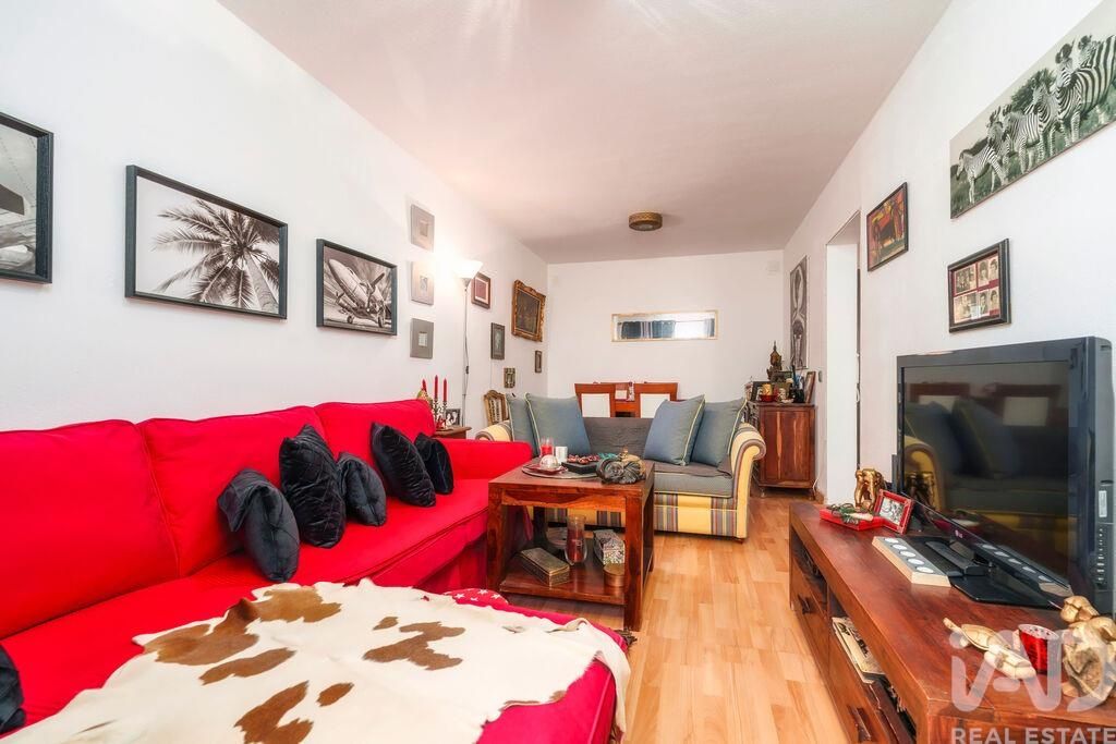 Property photo 1 of 37