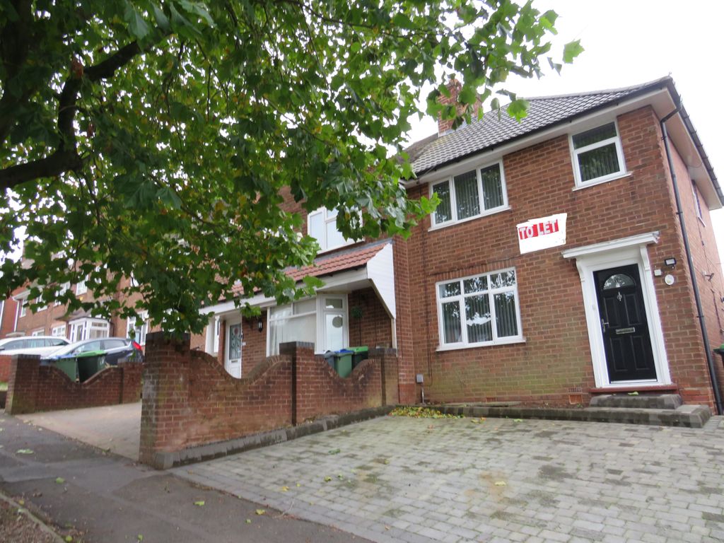 Property photo 1 of 11 Exterior