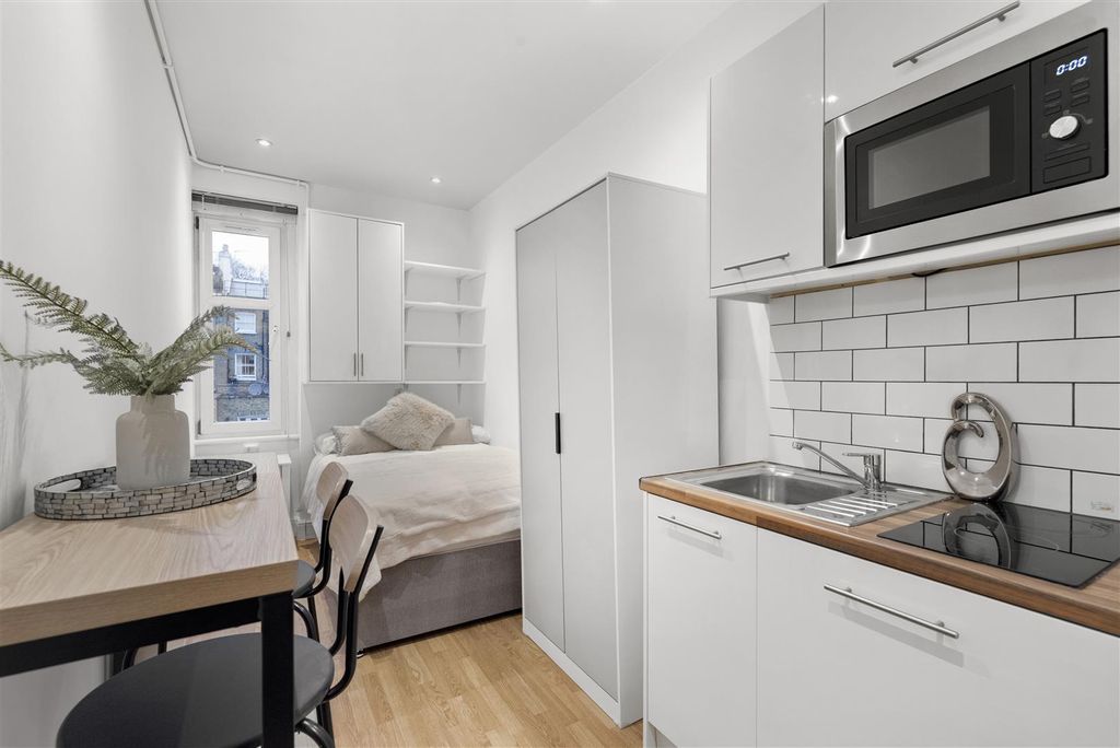 Property photo 2 of 8 Dsc_0010.Jpg