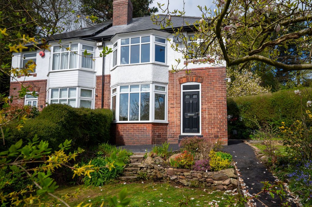 Property photo 2 of 37 Front External