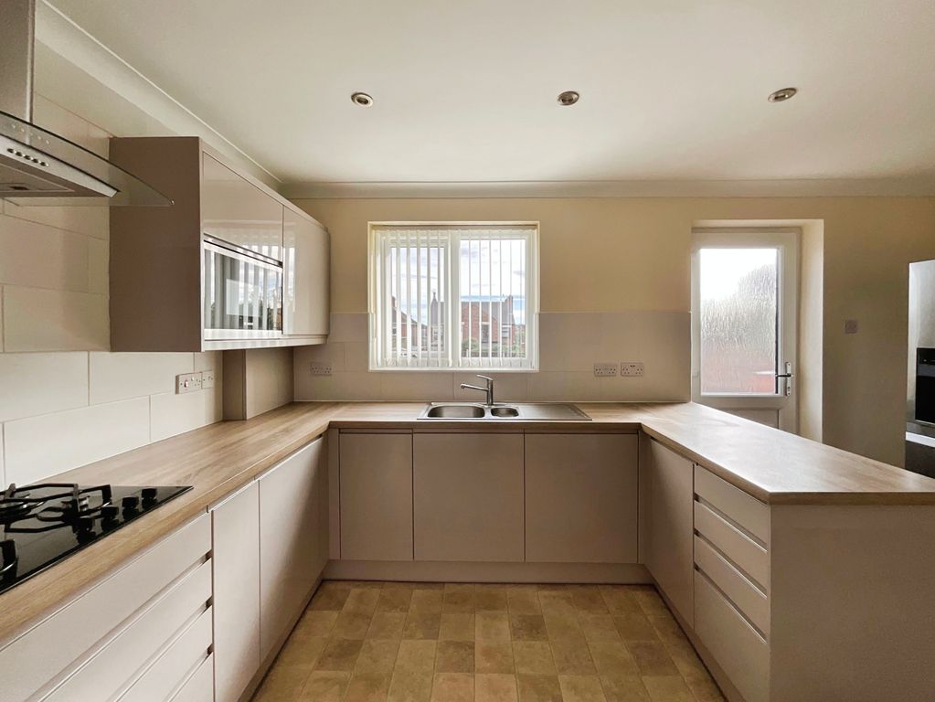 Property photo 3 of 18 62A13F22-Db-464D-Aee1-E9A694F32F1B-846-00000043Ff465E4B