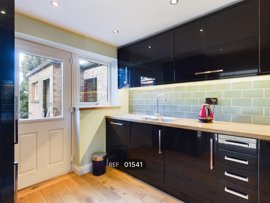 Property photo 2 of 15 Kitchen