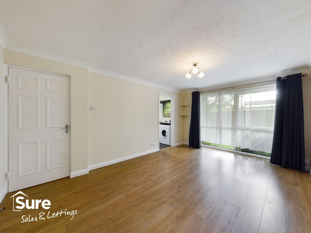 Property photo 3 of 11 1014154