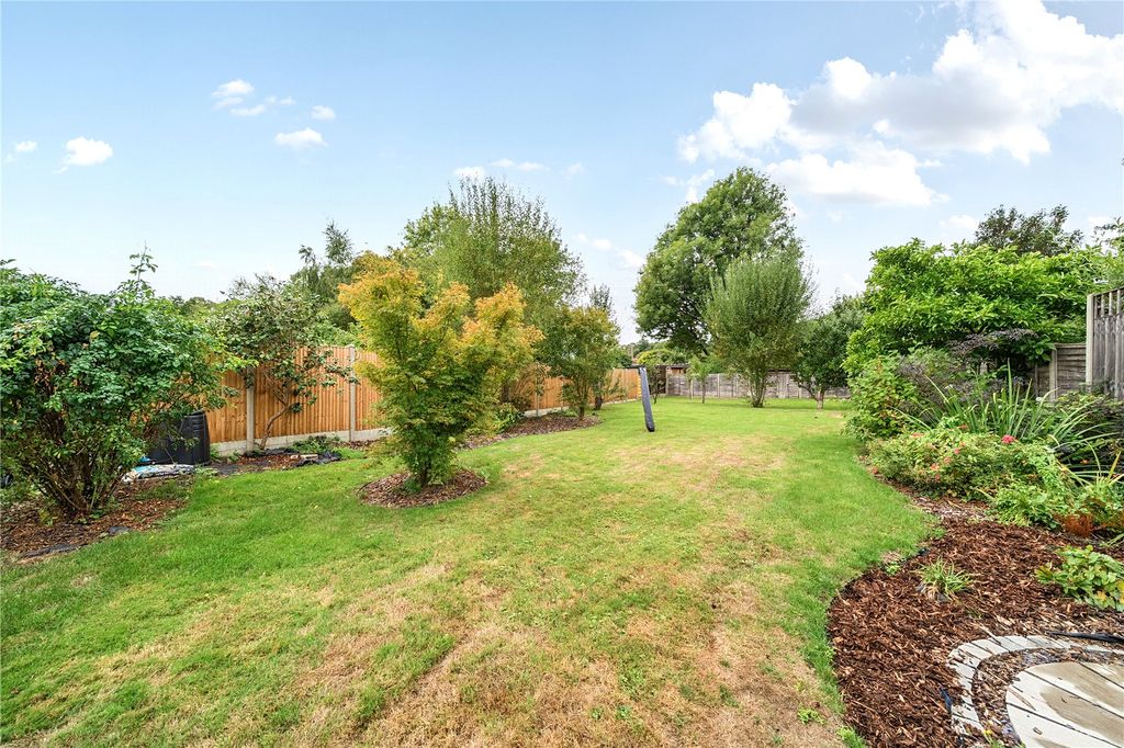 Property photo 3 of 11 Picture No. 02