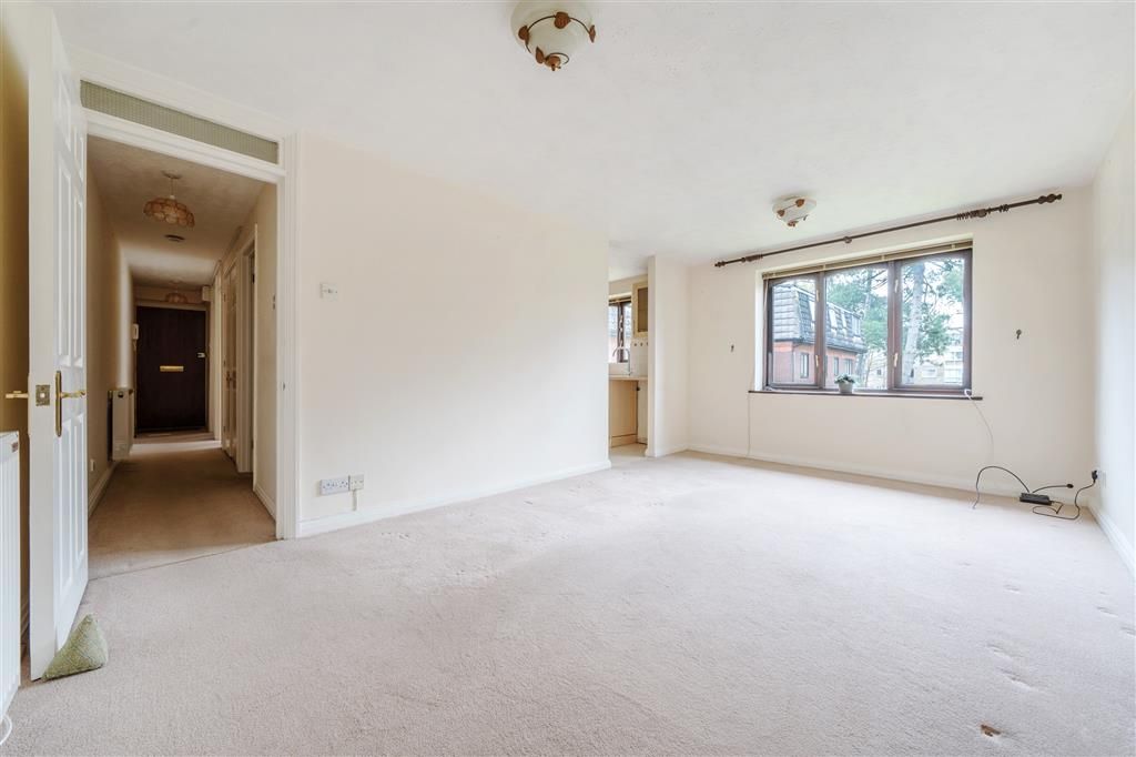 Property photo 2 of 9 Image