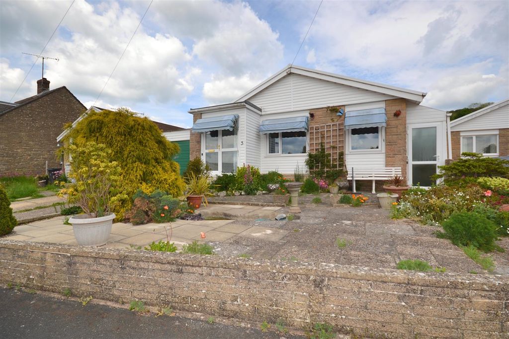 Property photo 1 of 21 22 (5).Png