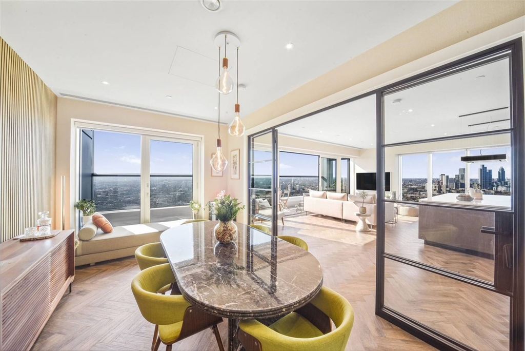 Property photo 1 of 26