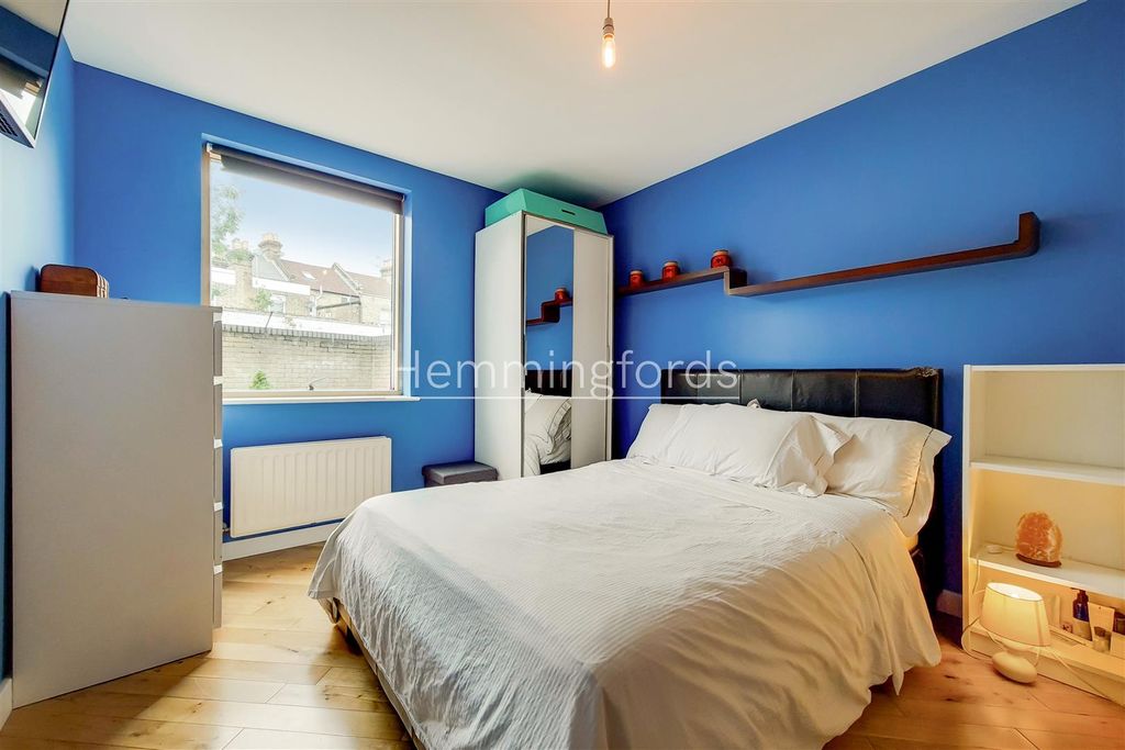 Property photo 3 of 6 3_Bedroom-0.Jpg
