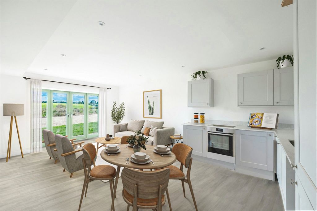 Property photo 2 of 10 Example Dining
