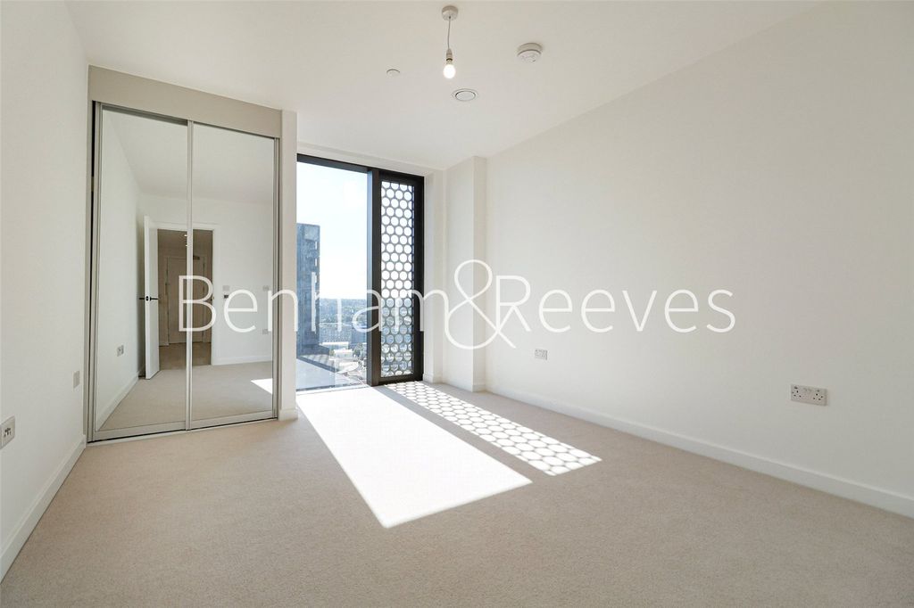 Property photo 3 of 23 Picture No. 03