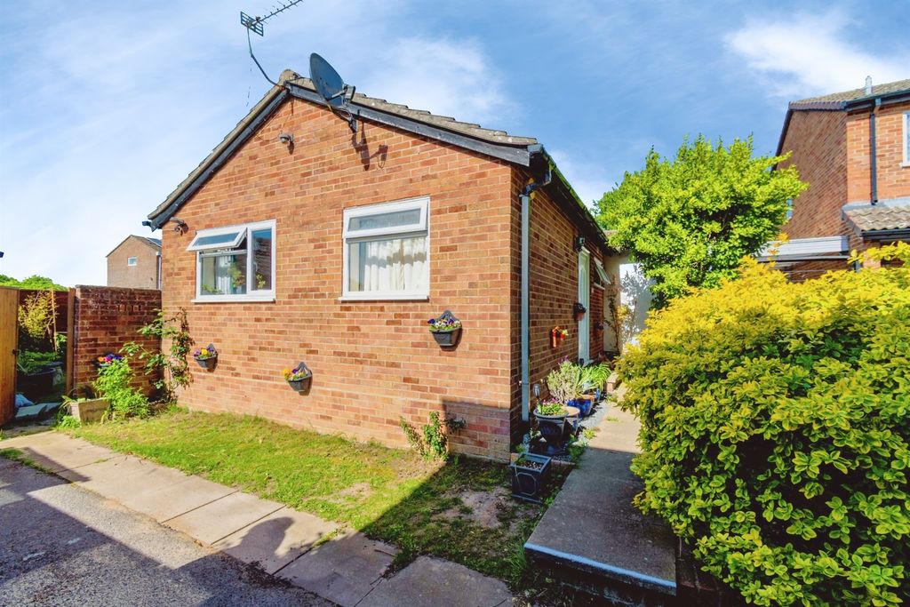 Property photo 1 of 13