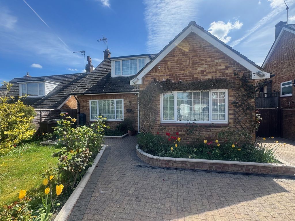 Property photo 1 of 19 Front