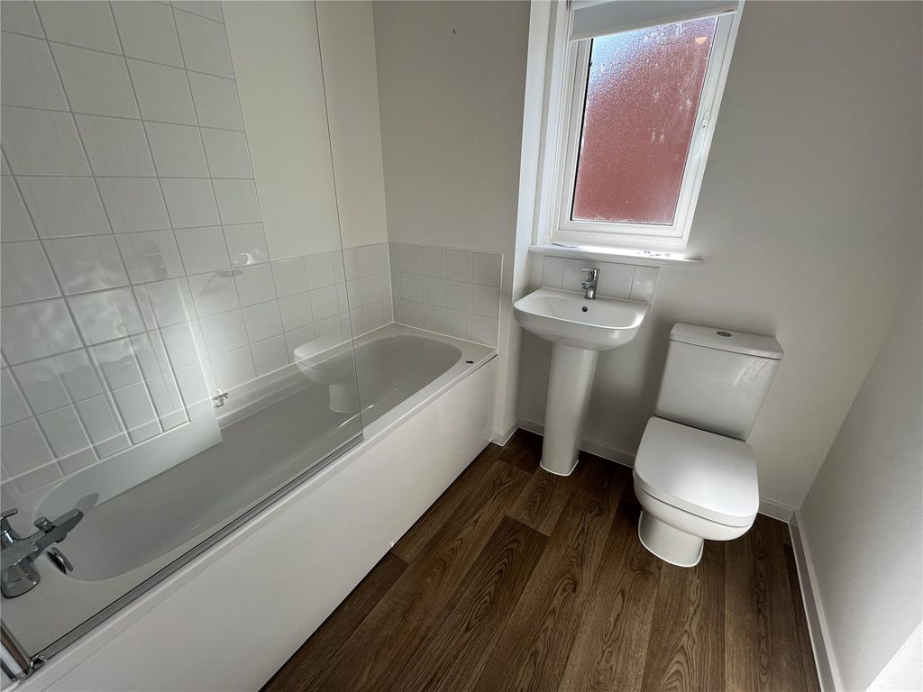 Property photo 3 of 6 Picture No. 03