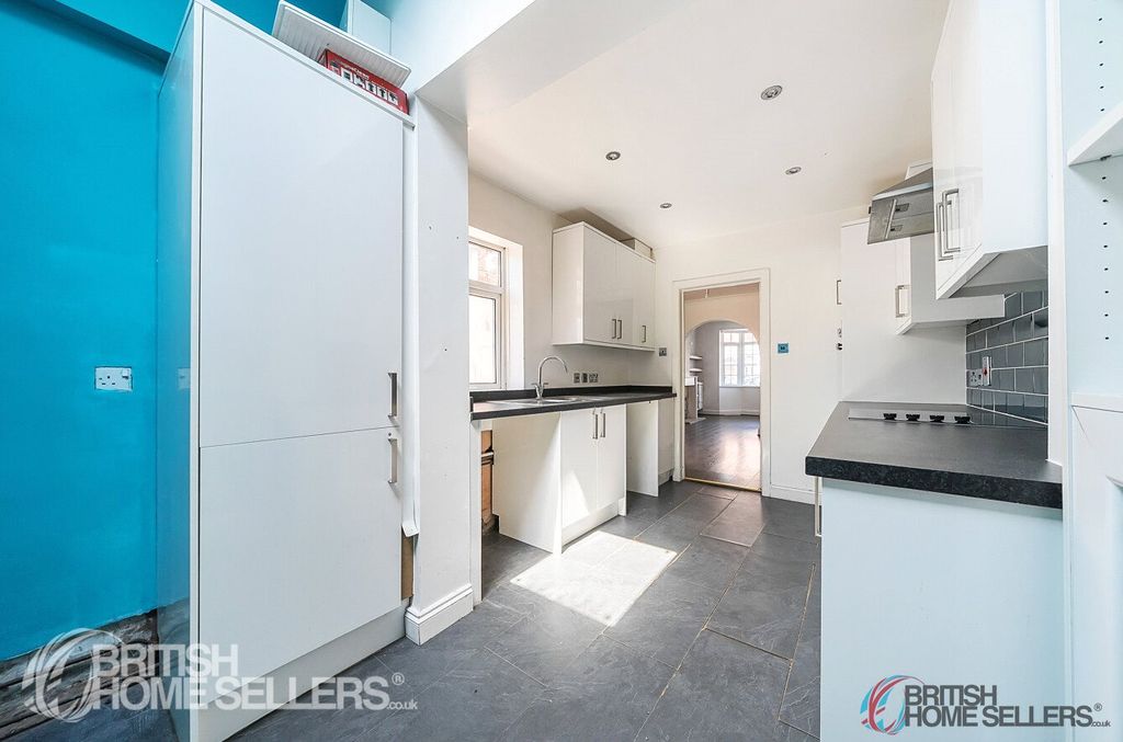 Property photo 3 of 19 Picture No. 05