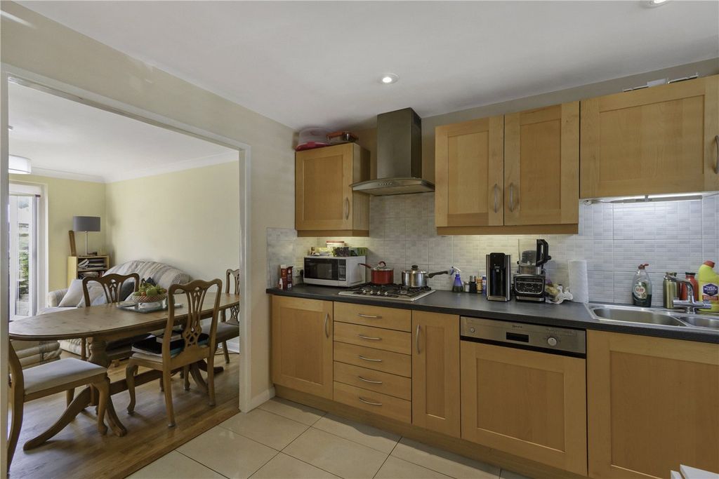Property photo 3 of 12 Picture No. 06