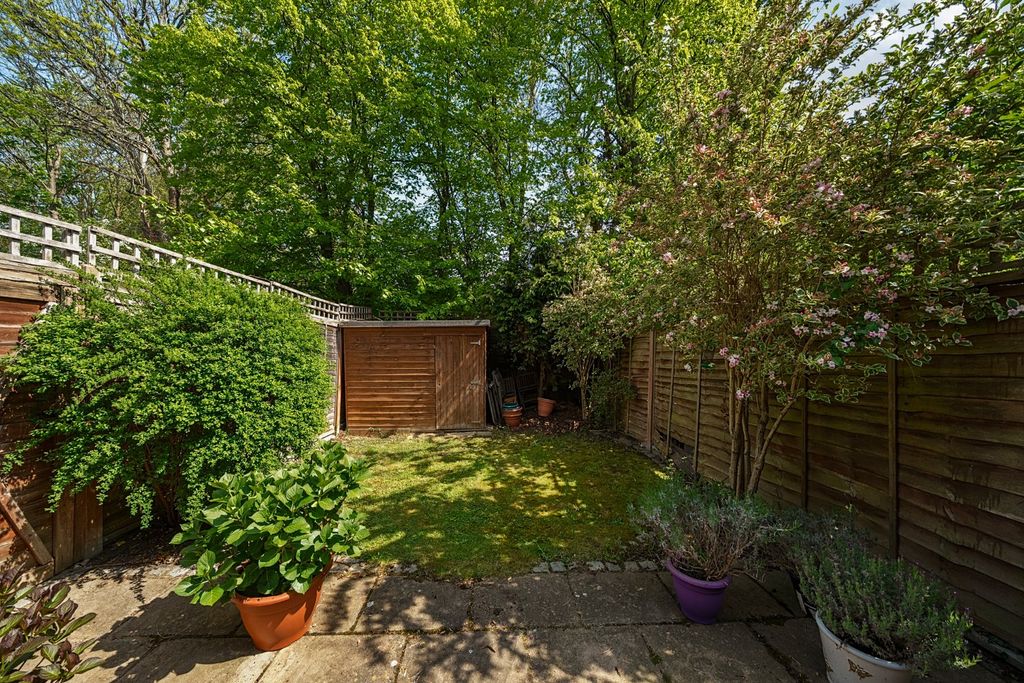 Property photo 3 of 8 Picture No. 28