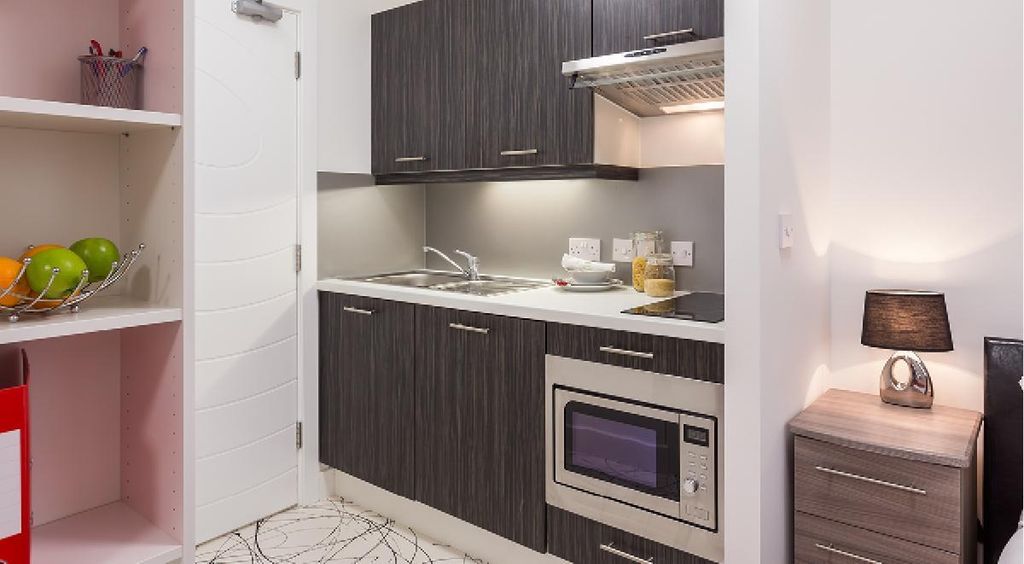 Property photo 3 of 23