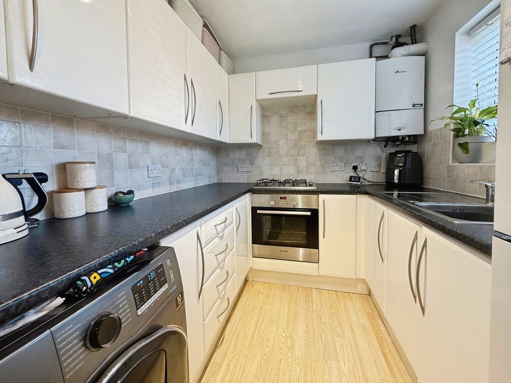 Property photo 2 of 13 Pbox-Img.Jpg
