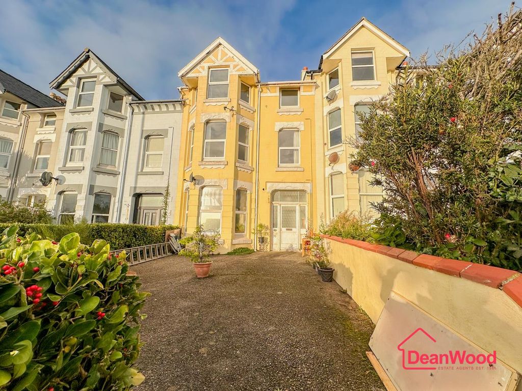 Property photo 1 of 8 No-1.Jpg