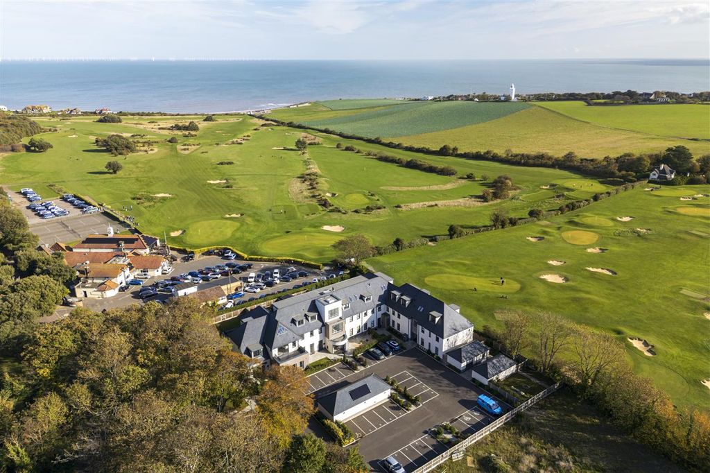 Property photo 1 of 16 Main Picture