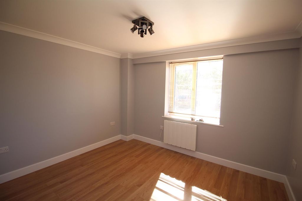Property photo 3 of 6 Img_0425.Jpg