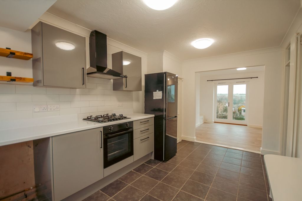 Property photo 2 of 11 33 Langurtho 01208 74182 - 3