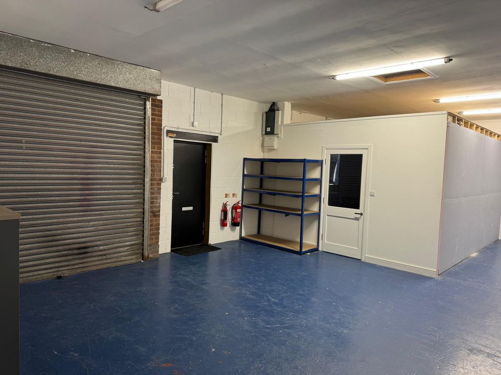 Property photo 2 of 5