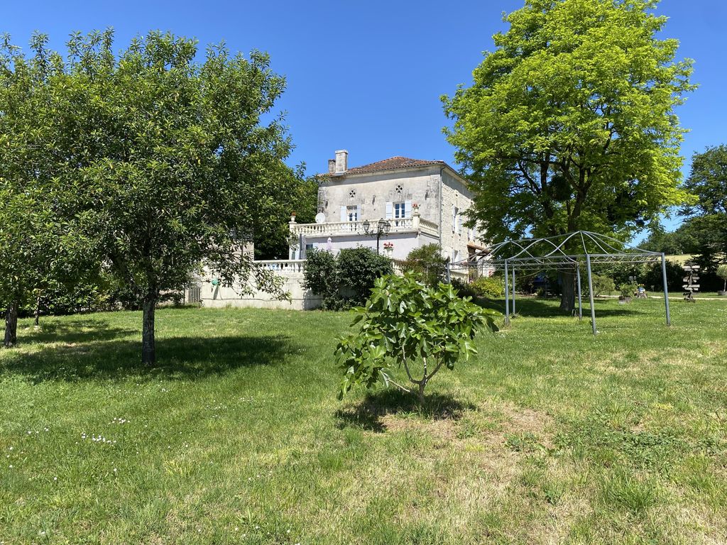 Property photo 3 of 10